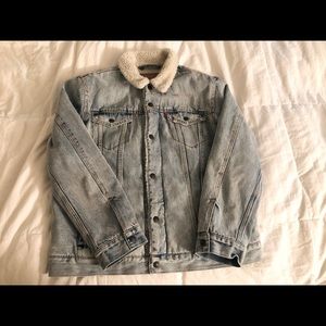 Mens Levi’s Sherpa Denim Trucker Jacket